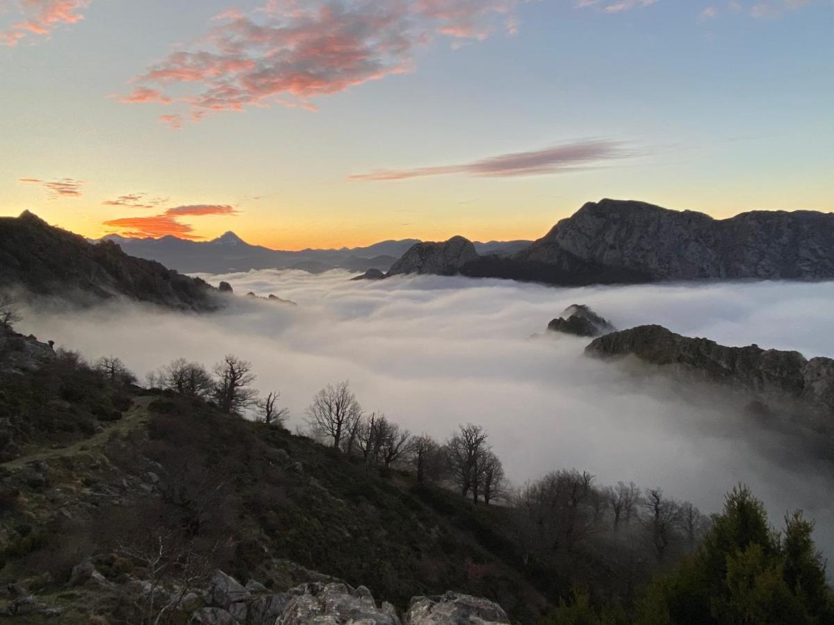 Hotel Rural El Sabinar Cremenes 外观 照片