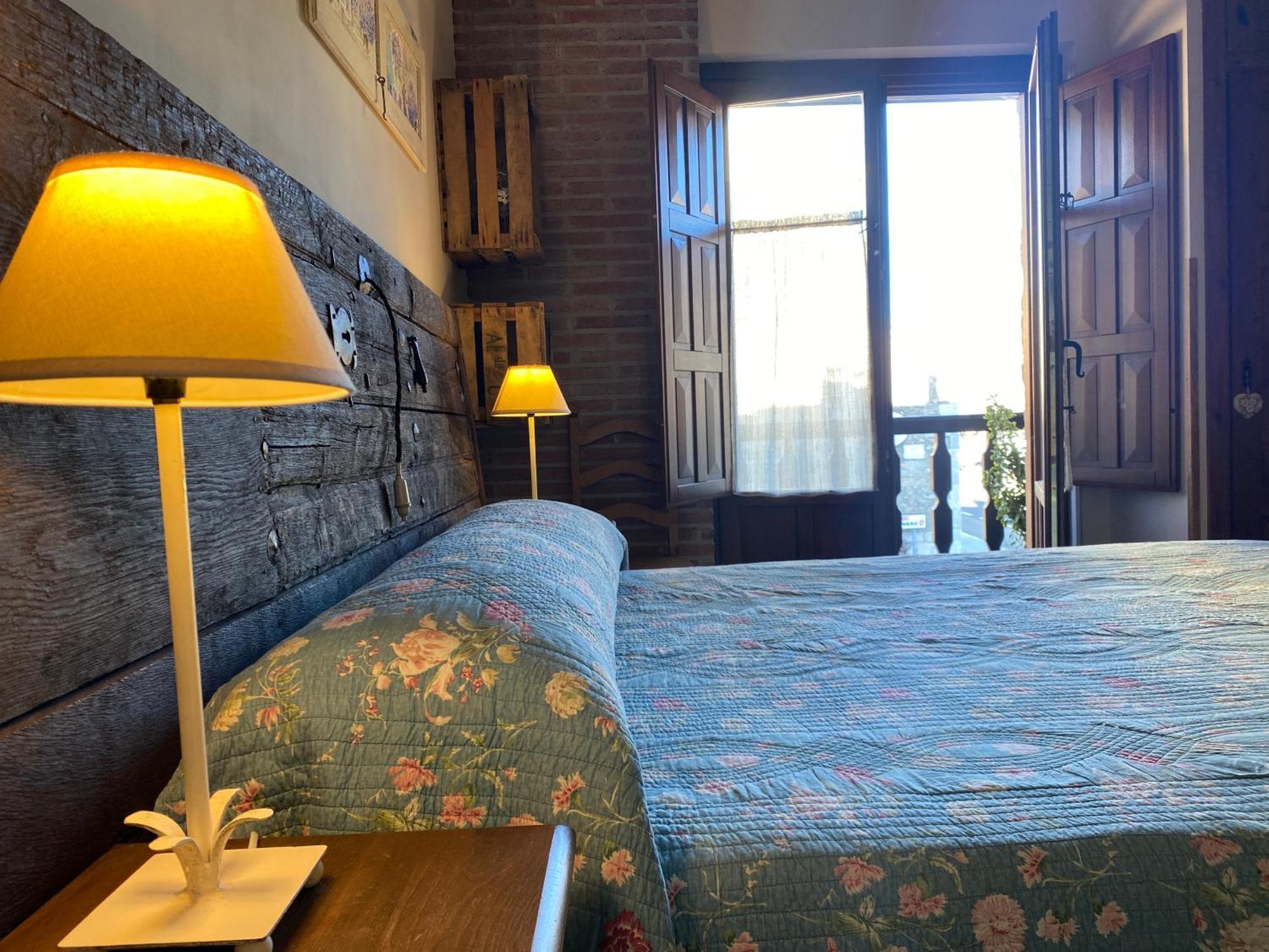 Hotel Rural El Sabinar Cremenes 外观 照片